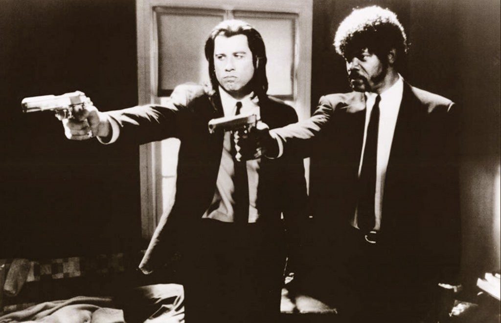 Vincent Vega e Jules Winnfield in una famosa scena di Pulp Fiction