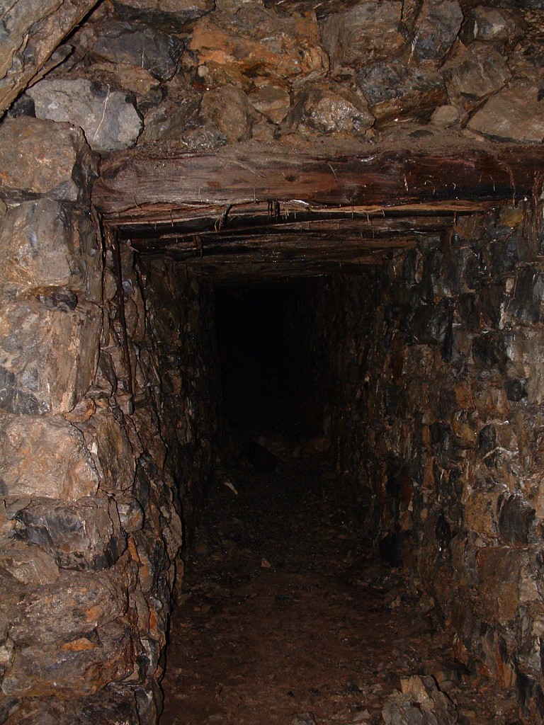 Gallerie, tunnel e cunicoli della morte